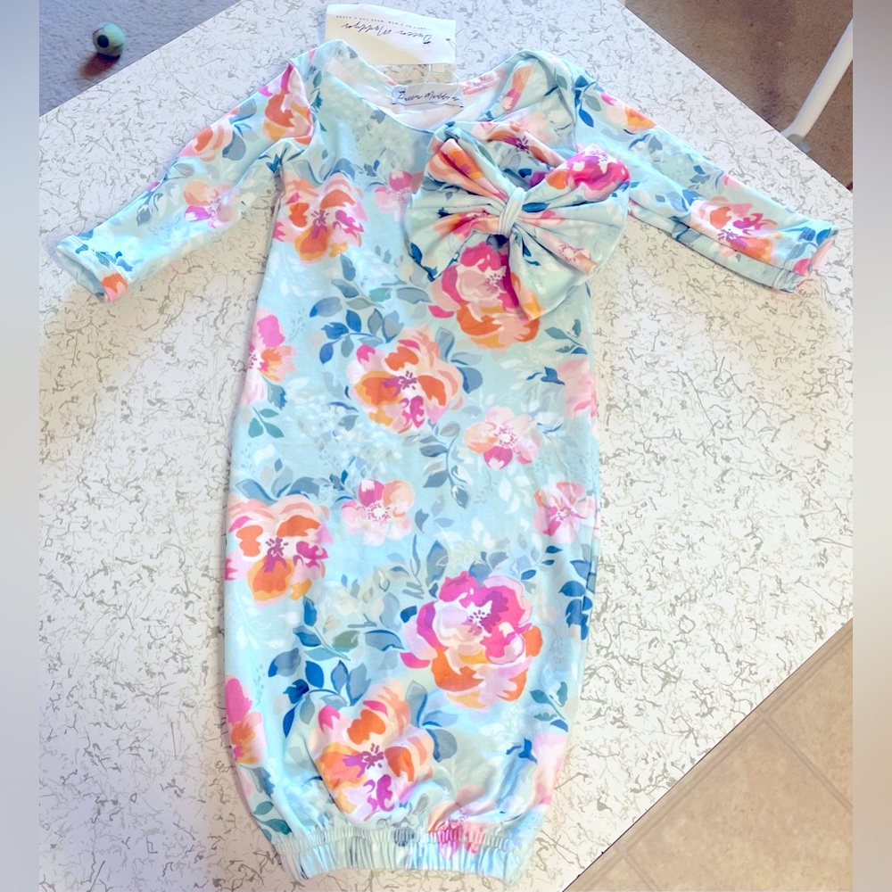 Newborn Gown with Bow
